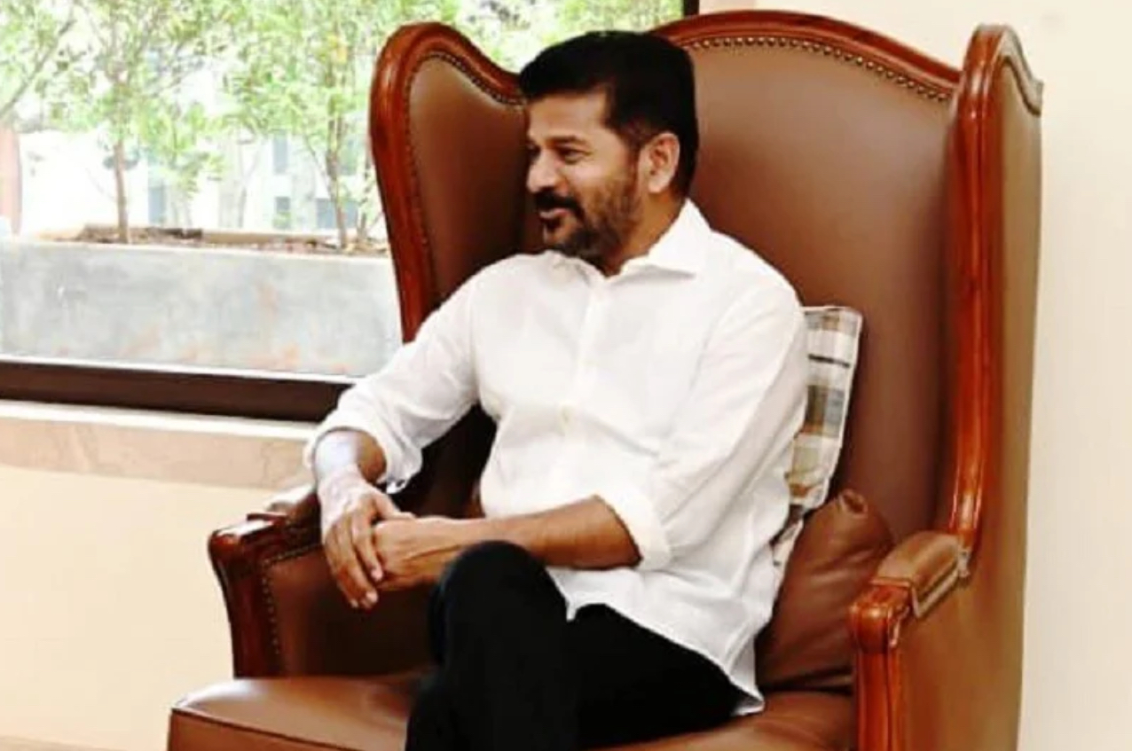 Telangana CM greets KCR on birthday