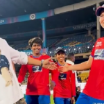 SRK strikes iconic pose with Australian cricketer Meg Lanning at WPL opener