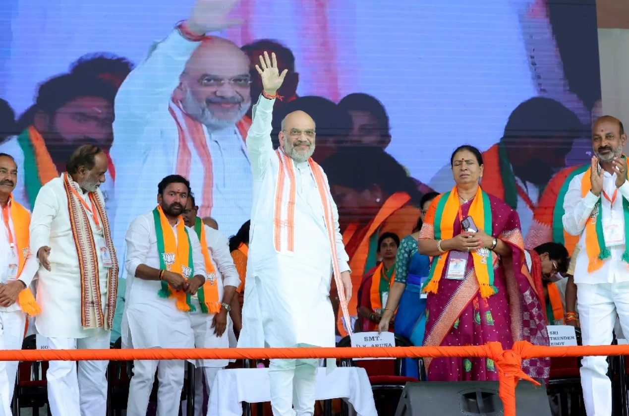 Amit Shah appeals to people of Telangana to give over 12 seats to BJP