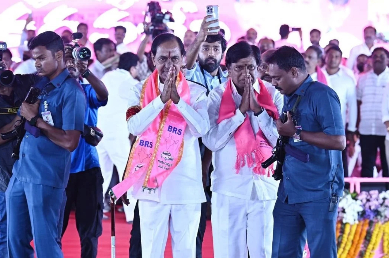 KCR slams Congress over poor governance in Telangana
