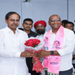 Former IPS officer Praveen Kumar joins BRS