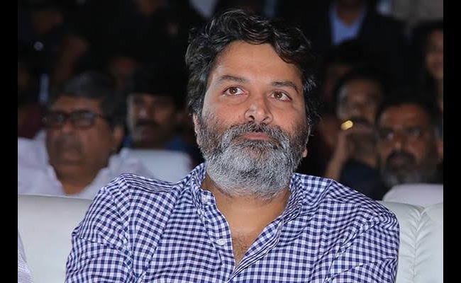 Trivikram Srinivas gets ignored by star heroes - Andhrawatch.com