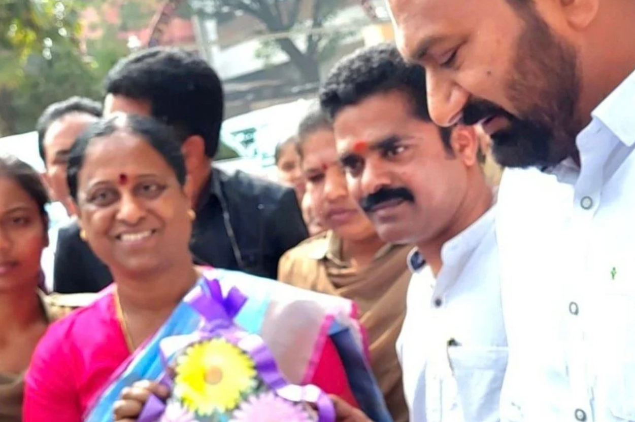 EC censures Telangana minister for allegations against KTR