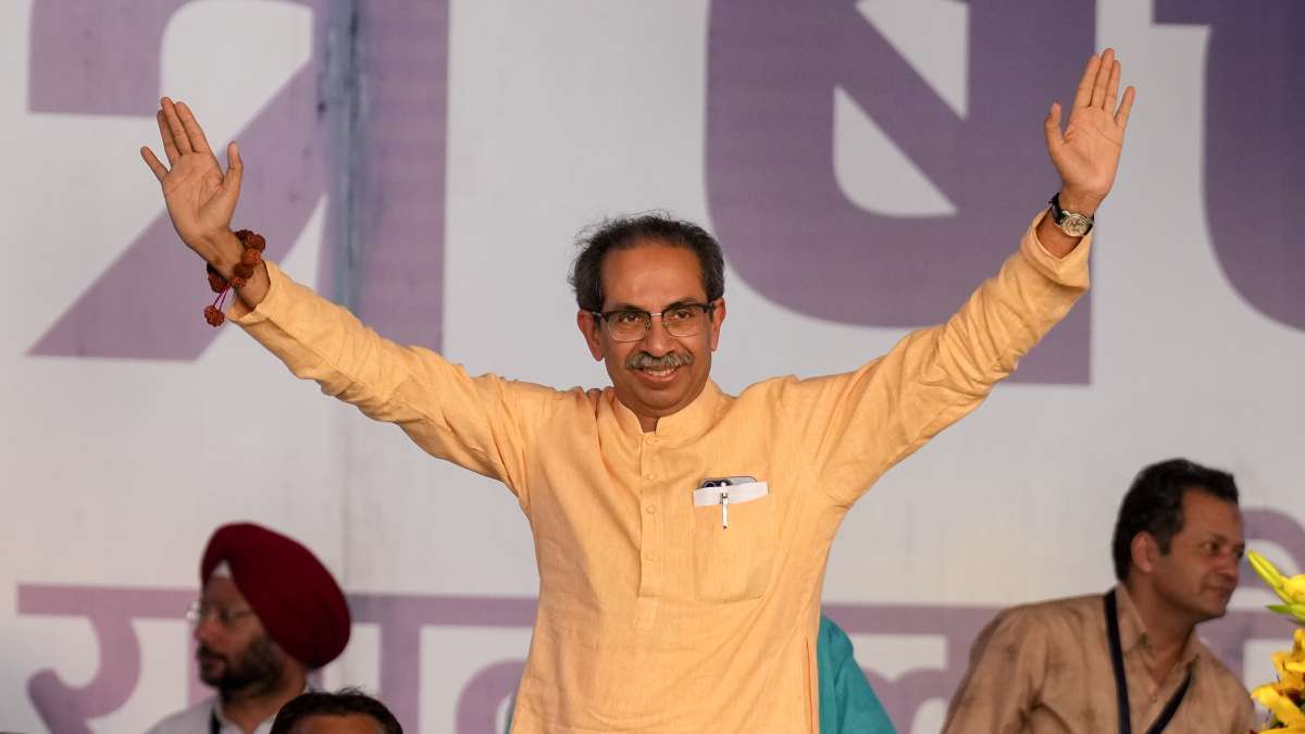 Uddhav Thackeray To Defy EC On `Hindu’, `Jai Bhavani’ Words In His Party’s Song