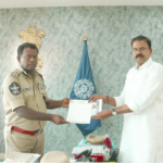 I have a life threat from Gali Janarthan Reddy: JD Lakshmi Narayana