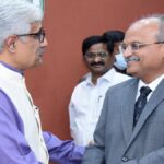 సీఎస్ స్వతంత్రంగా వ్యవహరించలేకపోతున్నారా?