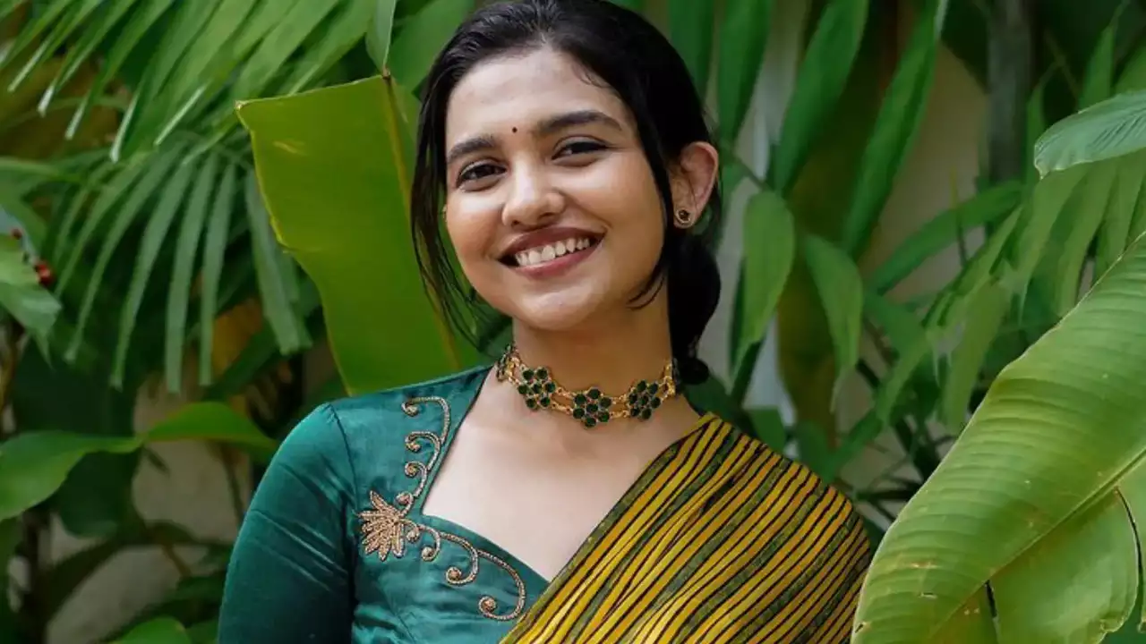 ఒక్క అక్షరం ఆమె జీవితాన్ని మార్చేసింది!