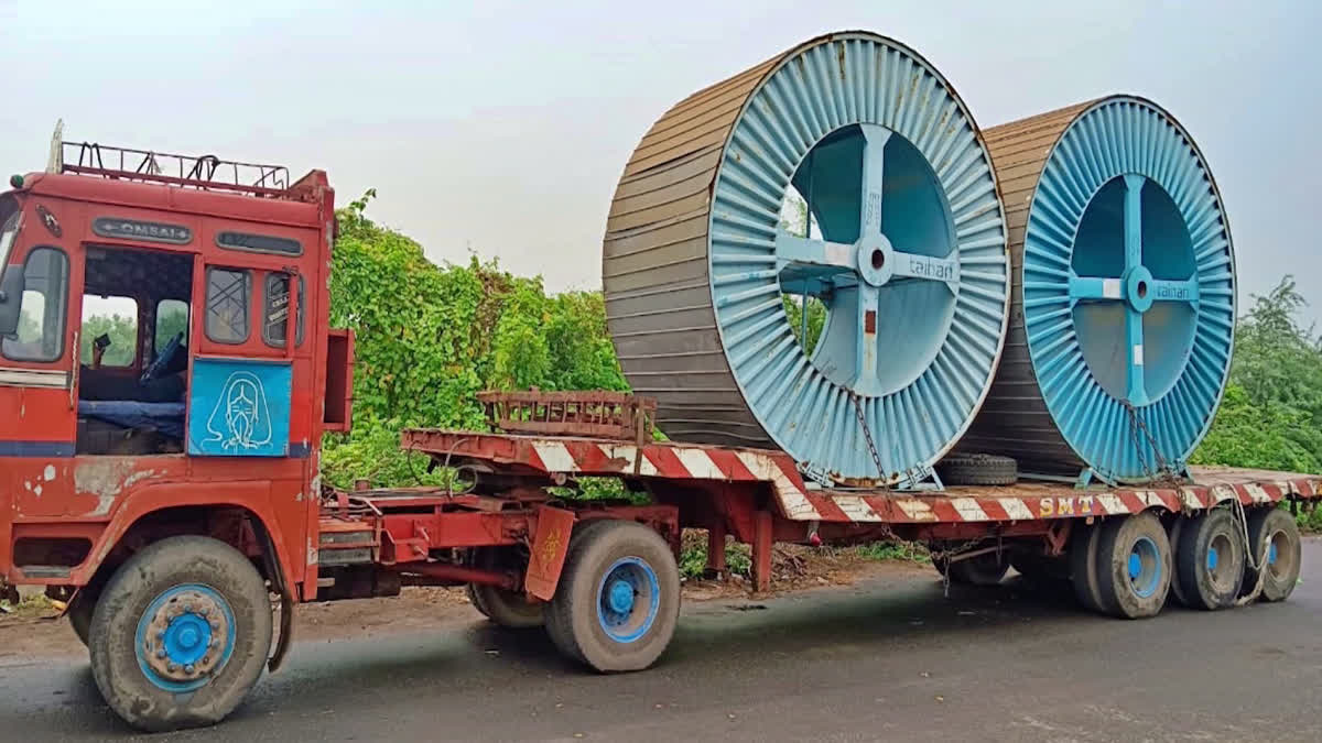 Amaravati Capital Construction Equipments Silently Shifting To Visakha