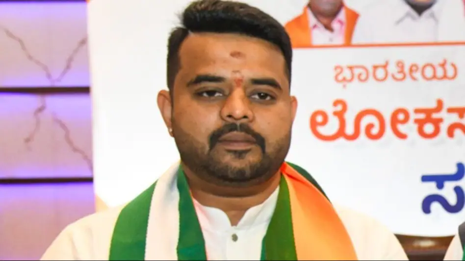 Lookout Notice Against Prajwal Revanna