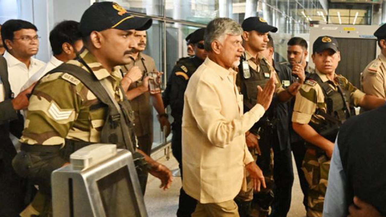 Rousing Reception To TDP Chief At Shamshabad Airport