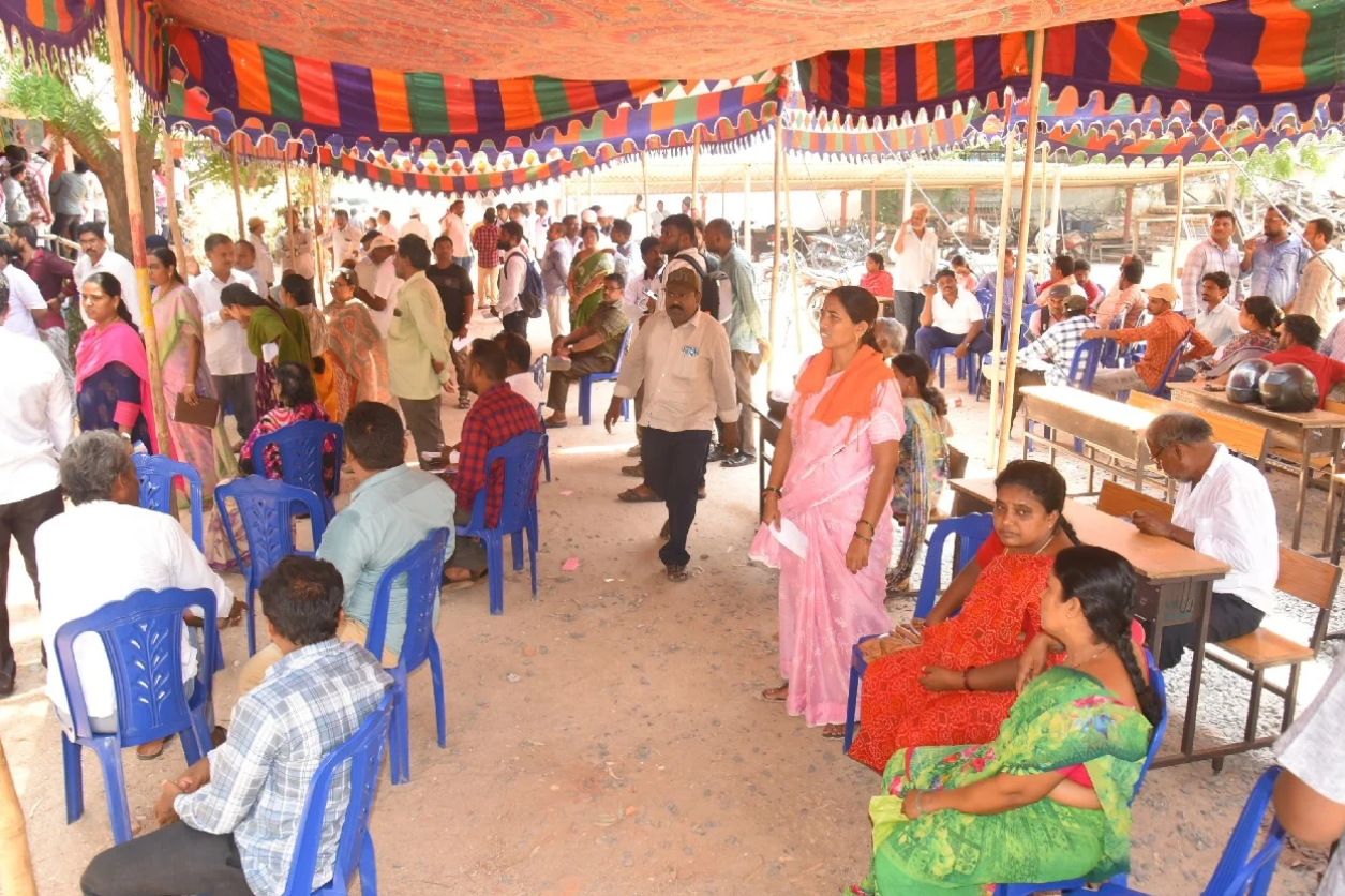 Over 4.44 lakh employees cast votes in Andhra Pradesh