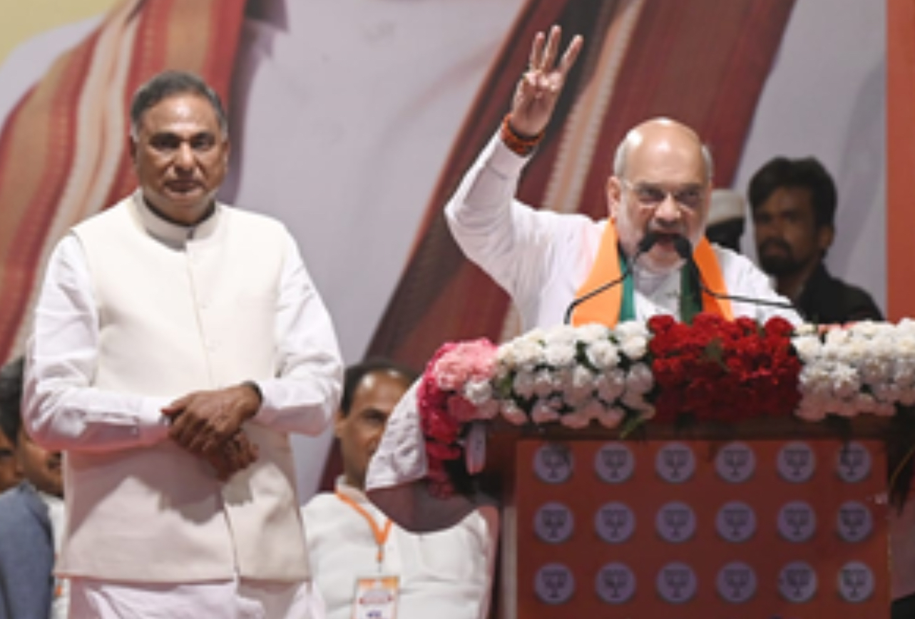 Rahul Gandhi, Arvind Kejriwal have more supporters in Pakistan than in India: Amit Shah