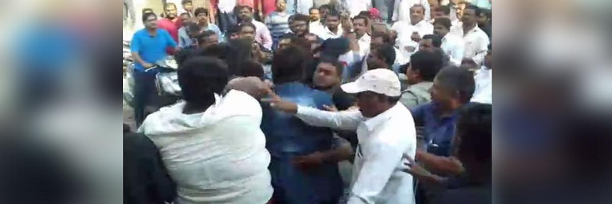 వైసీపీ దాడులకు ఓటరైనా, ఎస్పీ అయినా  అంతా ఒక్కటే!