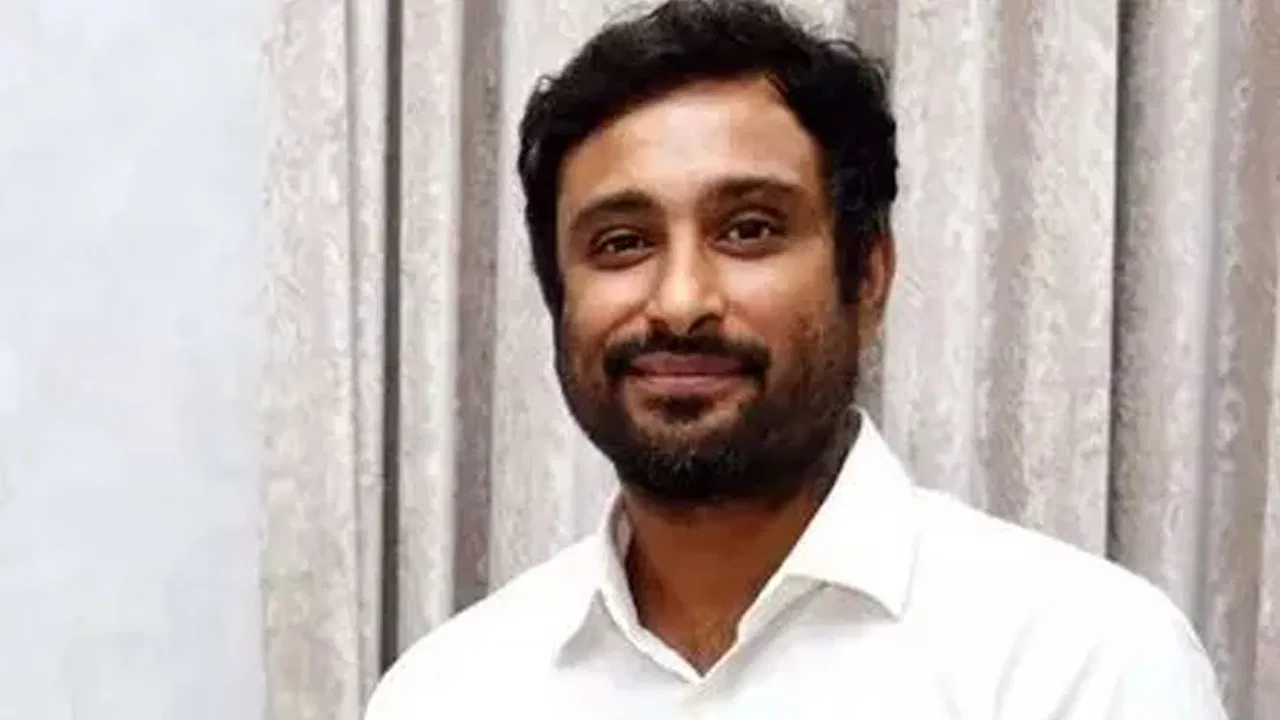 Tere Is Nothing But Slavery In YCP, Flays Ambati Rayudu