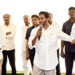 ఎలక్షన్లు పోతున్నాయ్! ఇక్కడైనా లాభపడదాం!