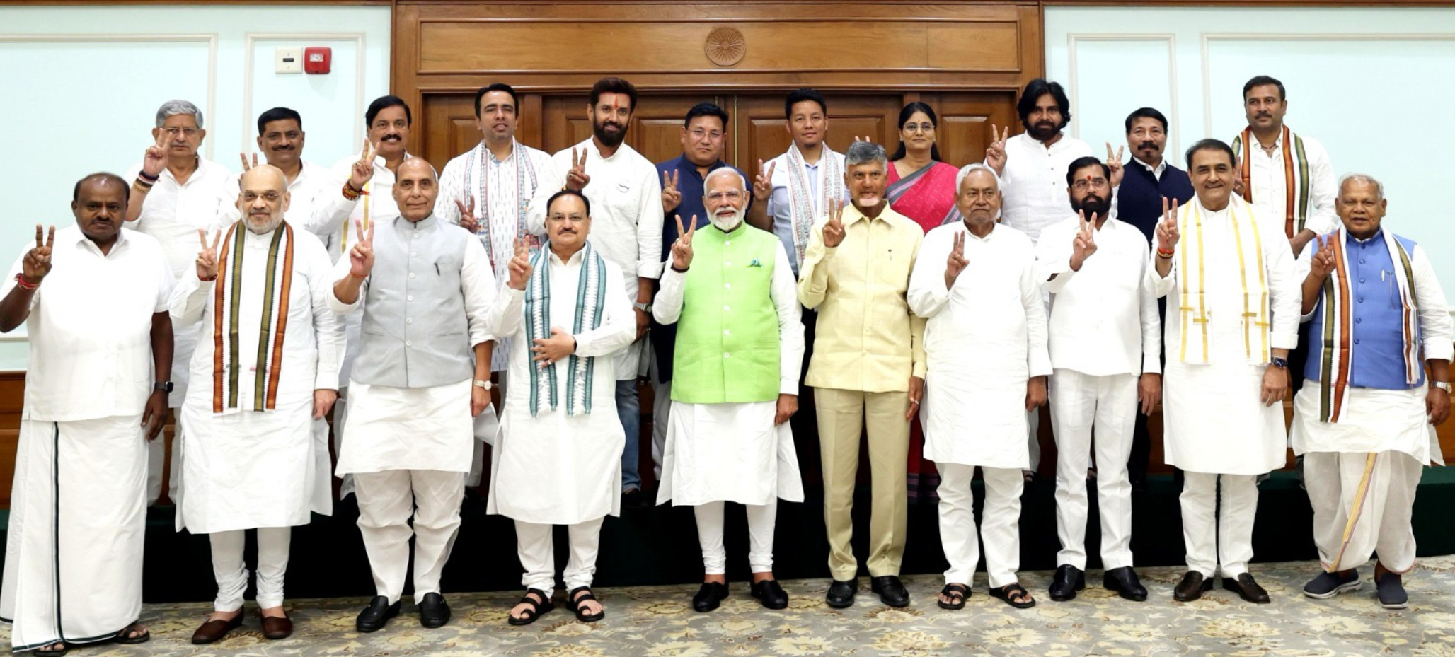 NDA meeting clears the decks for Modi government formation