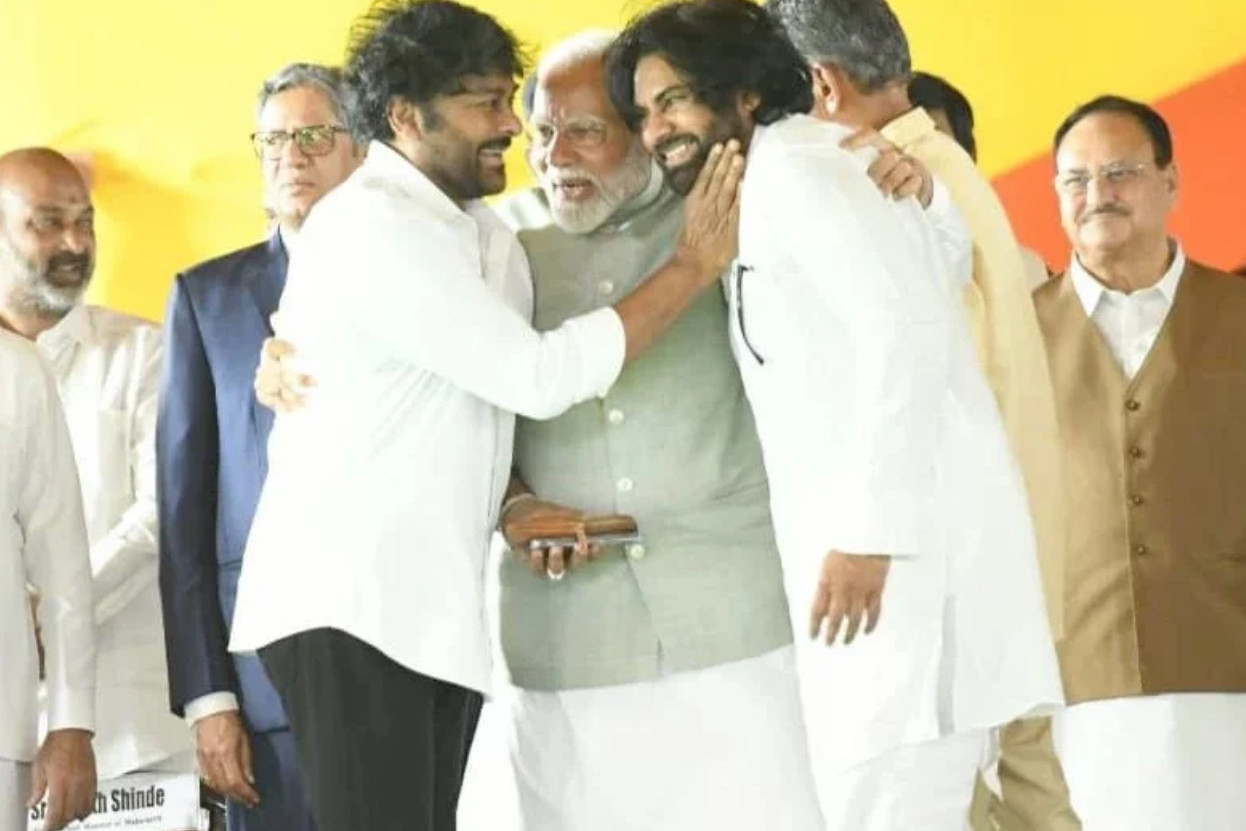 Brothers in arms: Pawan Kalyan’s swearing-in makes Chiranjeevi proud