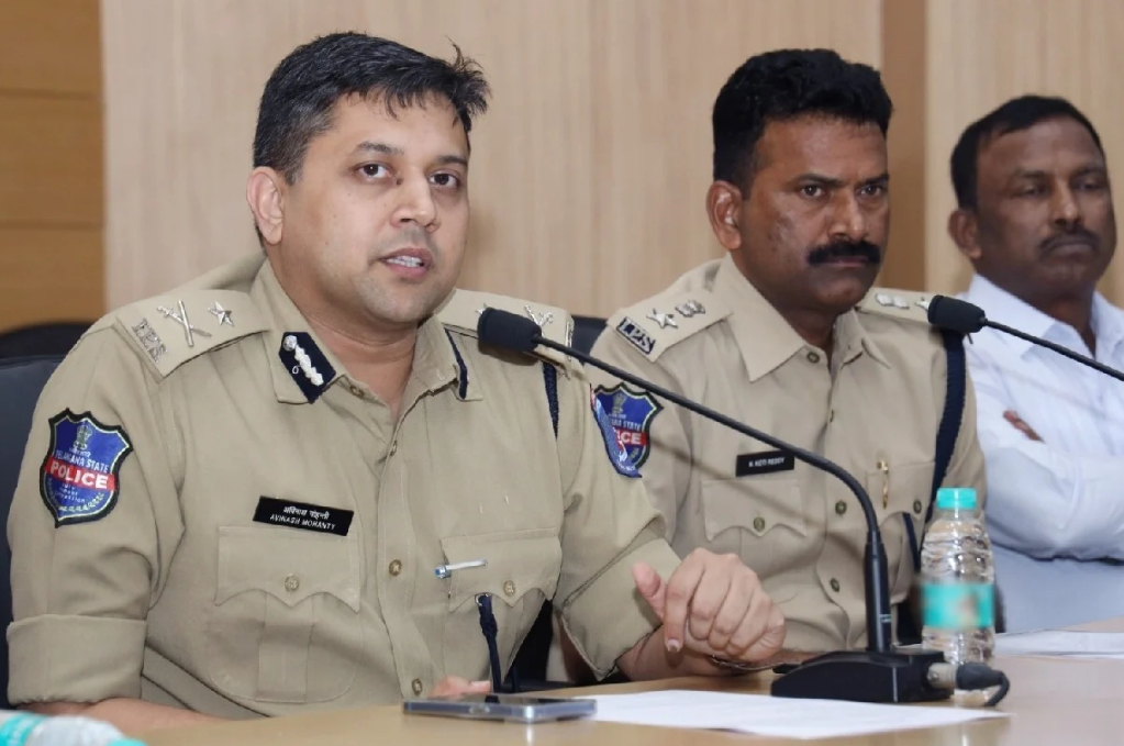 Prohibitory orders on Hyderabad outskirts after attempt to encroach  government land