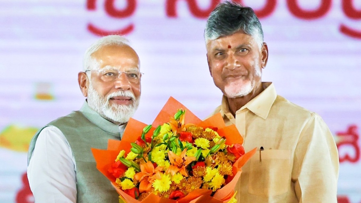 PM Modi Cautious On `King Maker’ Chandrababu Naidu!