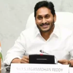 ప్రత్యేకహోదా డిమాండ్ తో జగన్ దళం రాజీనామా!