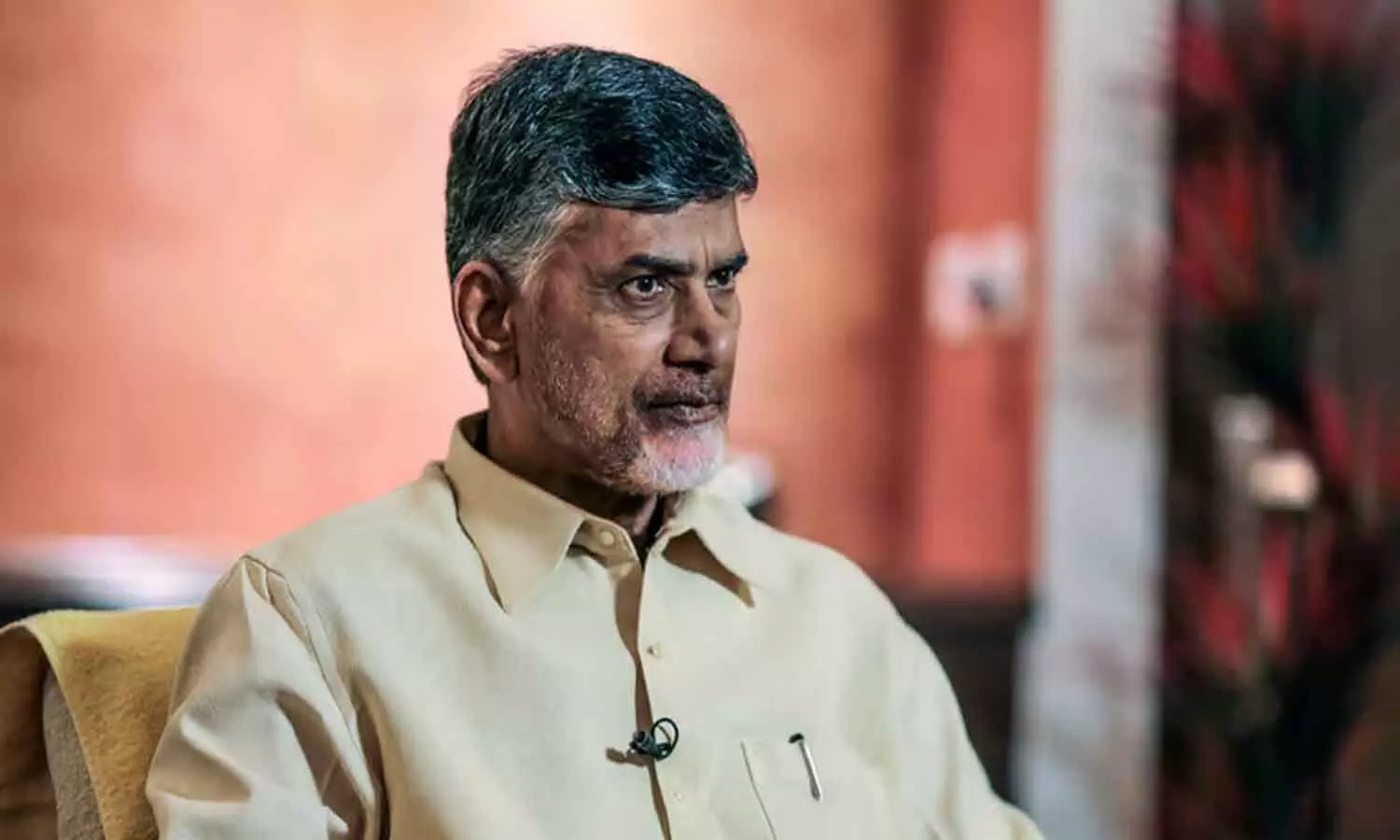 Why `King Maker’ Chandrababu `Saluting’ In Delhi!