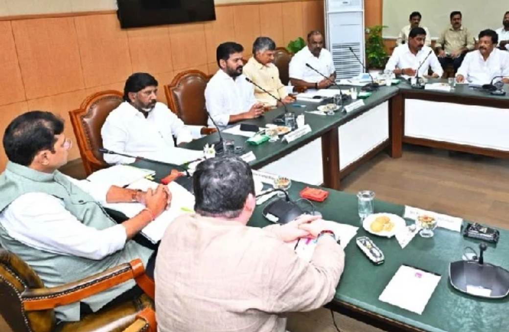 Revanth Reddy, Chandrababu meet in Hyderabad to discuss post-bifurcation issues