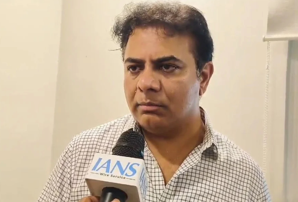 KTR slams Cong over defections by MLAs in Telangana