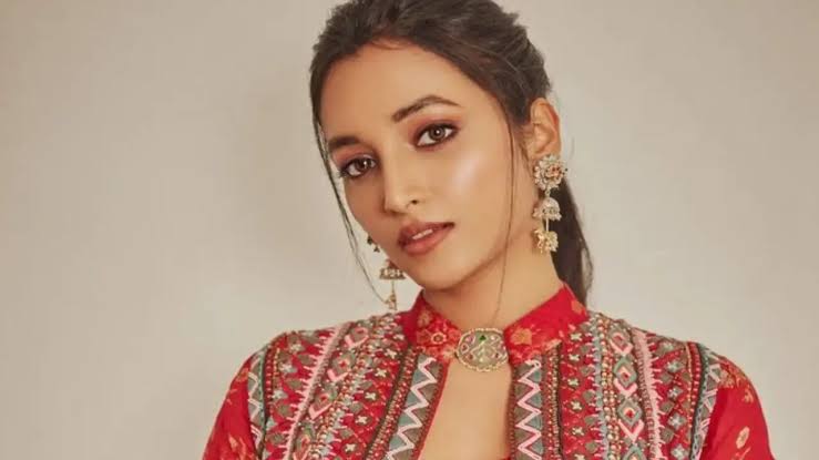 నేచురల్‌ స్టార్‌ సినిమాలో ఛాన్స్‌ కొట్టేసిన కేజీఎఫ్‌ బ్యూటీ!