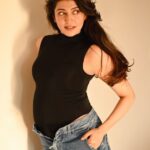 Pranitha Subhash Announces Second Pregnancy, Flaunts Baby Bump