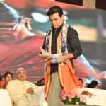 KTR urges Centre, Telangana to ‘rescue’ handloom sector