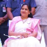 Andhra Pradesh Home Minister escapes unhurt in accident