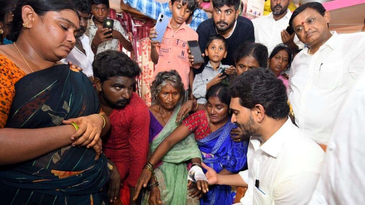 Jagan Demands Chandrababu, Lokesh Be Named In political Murders