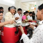 Massive Response To Anna Canteens, Many Eager To Donate