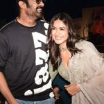  Mrunal Thakur Clears The Air: Confirms She’s Not Part of Prabhas’ Next ‘Fauji’