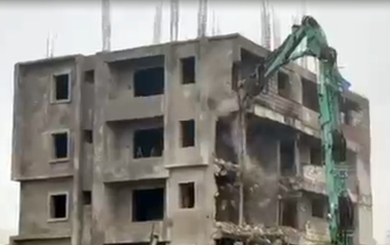 HYDRAA bulldozers in action again to save lakes in Hyderabad