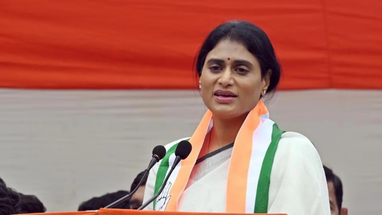 Congress demands CBI probe into mining scam during YSRCP rule