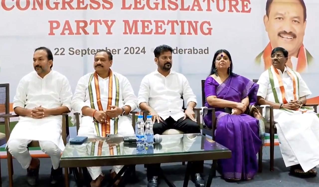 Row over defecting MLAs attending CLP meet, claiming they are still in BRS
