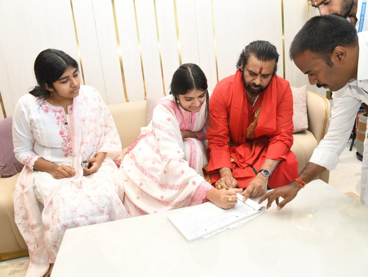 Pawan Kalyan’s daughter gives declaration before entering Tirumala temple