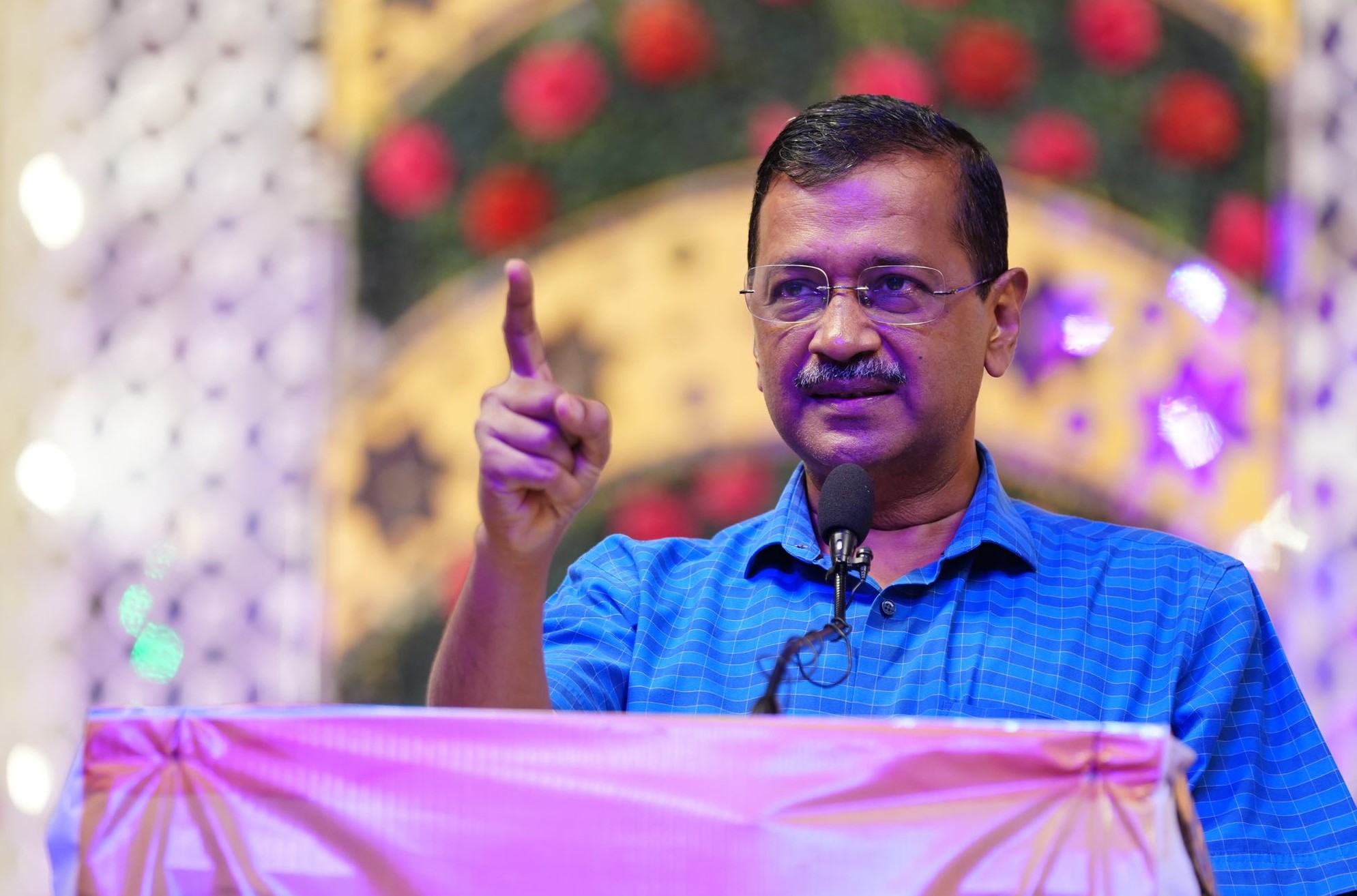 Vote for AAP to save Delhi: Arvind Kejriwal