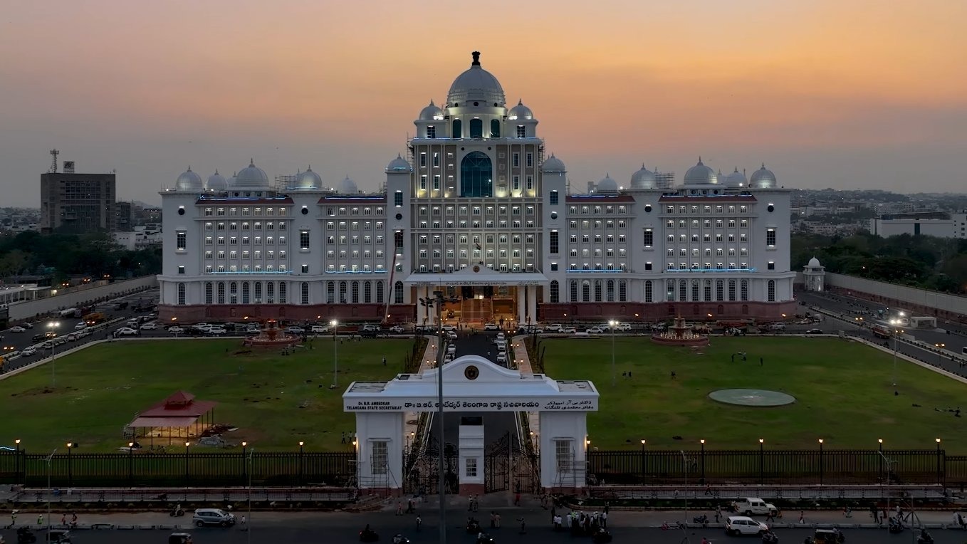 Telangana SPF takes over security of Secretariat from the TGSP