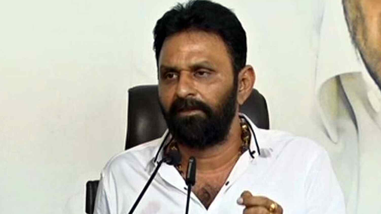Former Minister Kodali Nani Faces Police Obstruction In Gudivada
