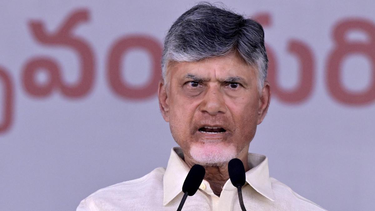 Chandrababu Asks police Not To Back Down In checking YCP’s social Media `poisonous Snakes’