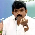 అభ్యర్థులకు గతి లేదు.. ఆర్భాటానికి తక్కువ లేదు..!!