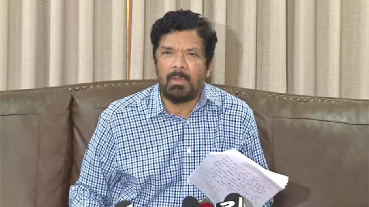 AP CID Registers Case Against Posani Krishna Murali,,