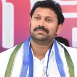 అసలే వైఎస్ భారతి పిఏ.. ఆపై అవినాష్ రెడ్డి ఫోన్..