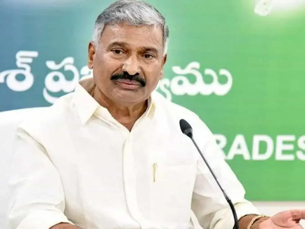పెద్దిరెడ్డి పరువు తీసేందుకు జగన్ కంకణం!