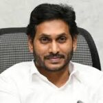 అక్కడ అలా.. ఇక్కడ ఇలా.. రెండు బుద్దుల జగన్!