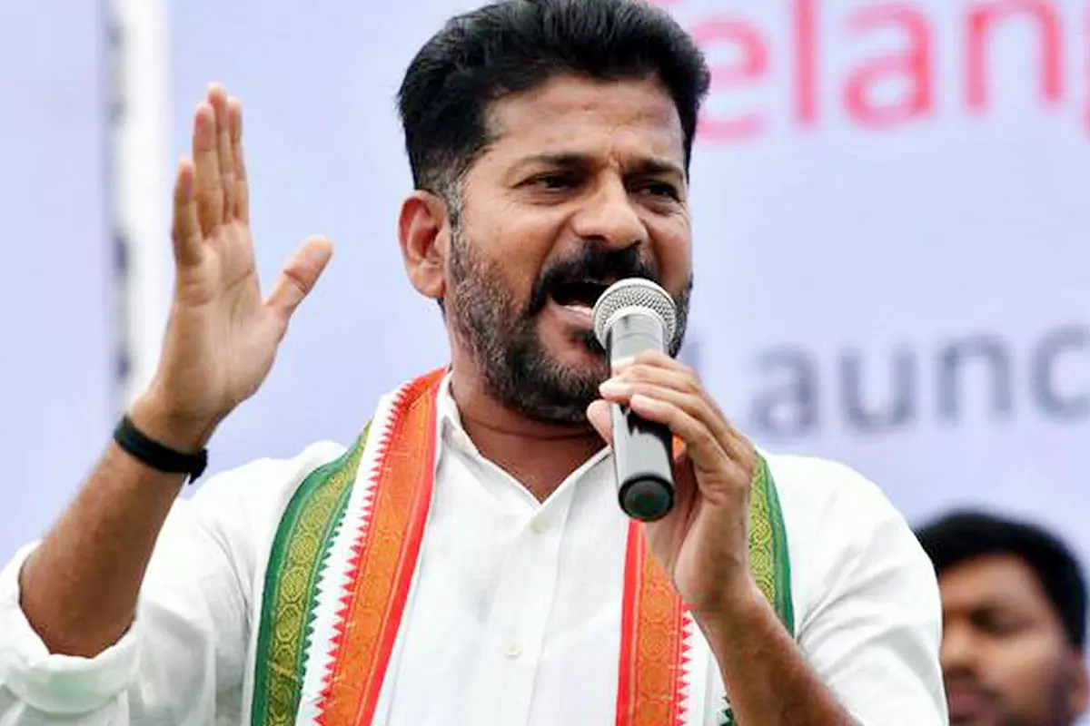 Revanth Reddy To provide Internet To Lakhs of Households @ Rs 300
