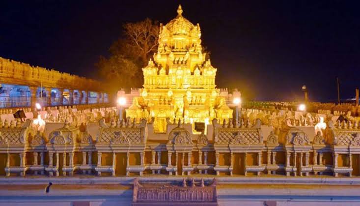 YCP regime buried saris scam at Kanakadurga temple in Indrakiladri