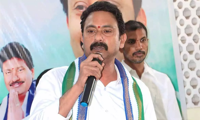 ఆళ్ల నాని అటు వెళ్తోంటే వైసీపీలో గుండె దడ!